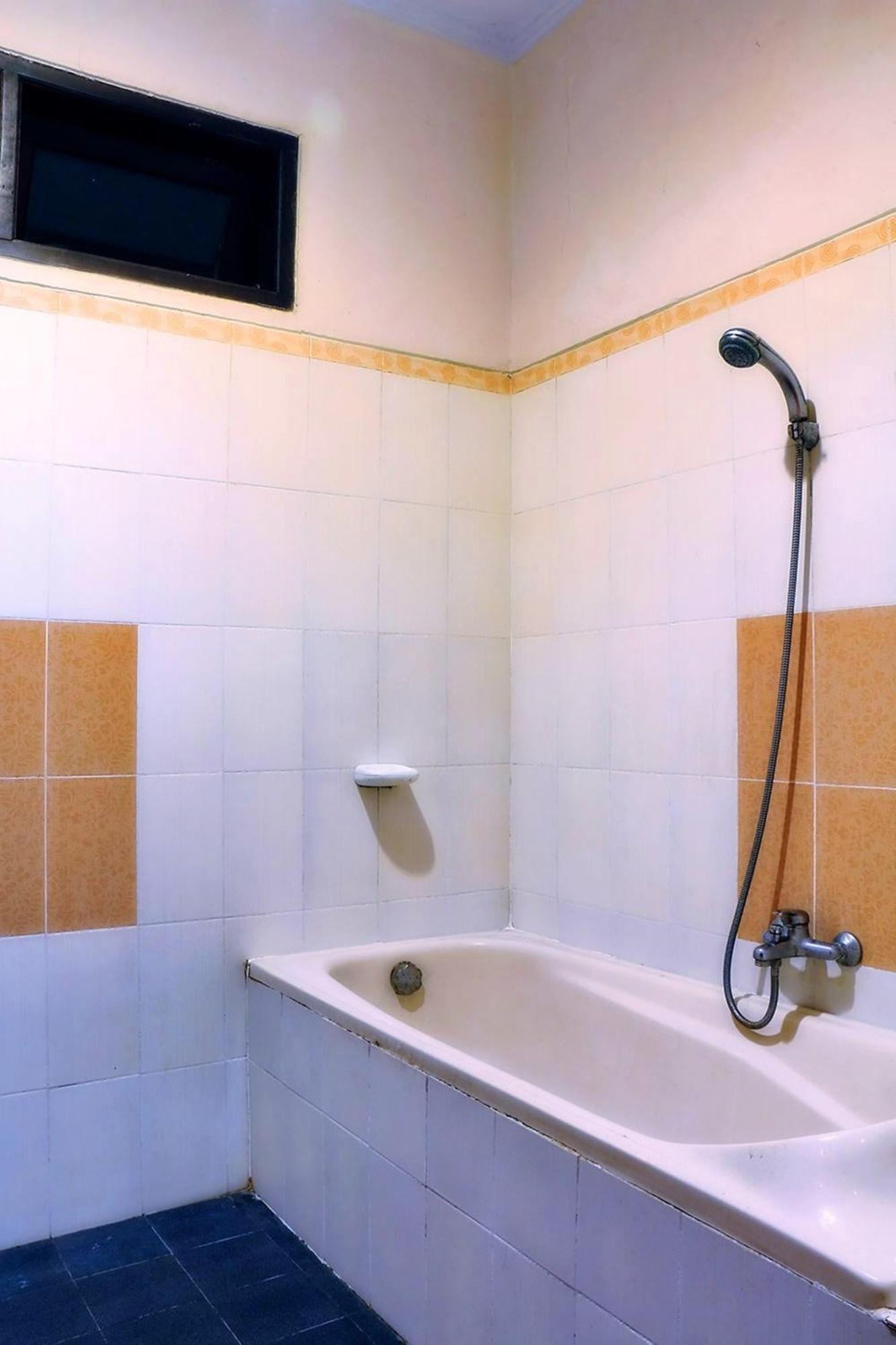 Agus Guest house